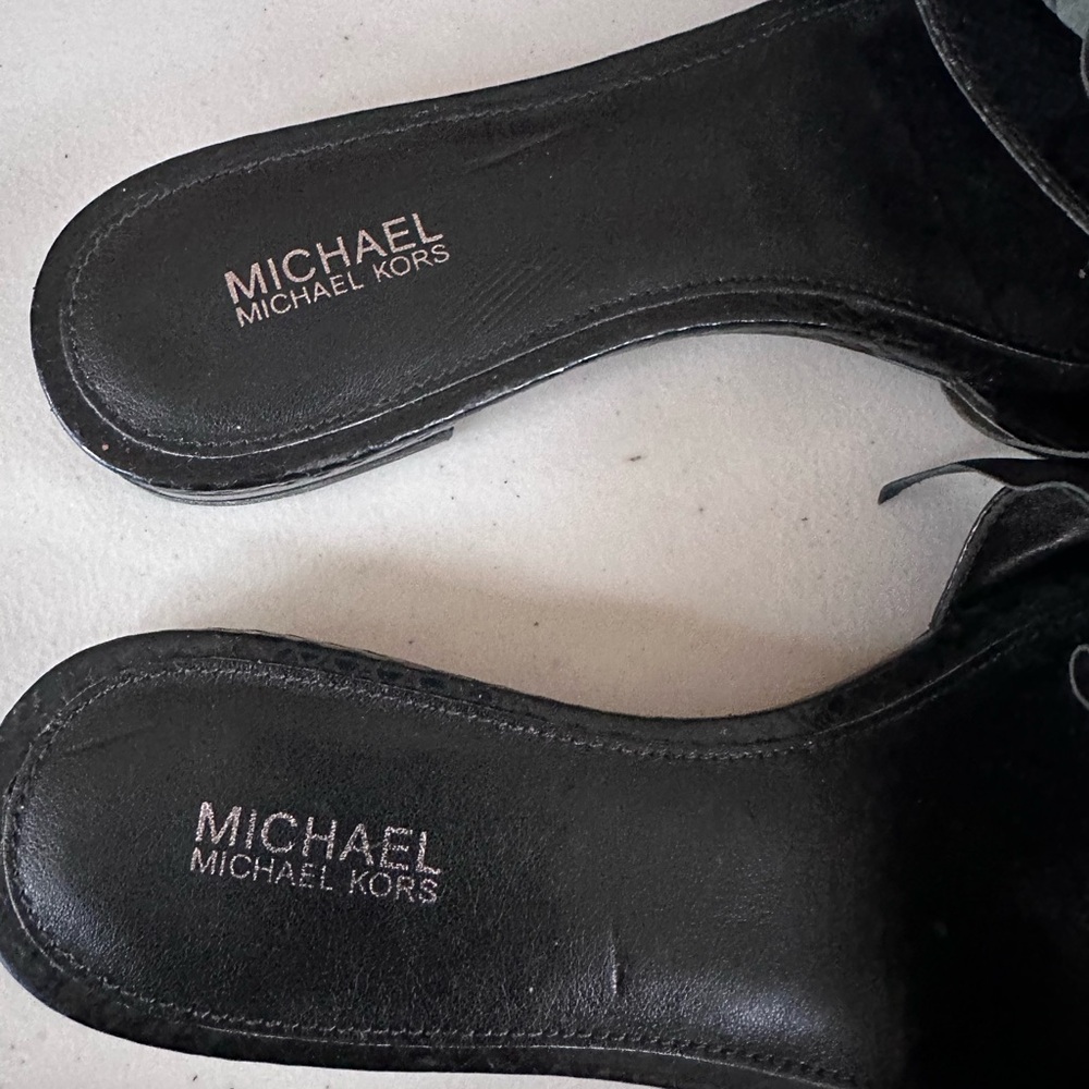 NIB - Michael Kors Bella Black Leather Slide Sandals Size 7 - Picture 4 of 6
